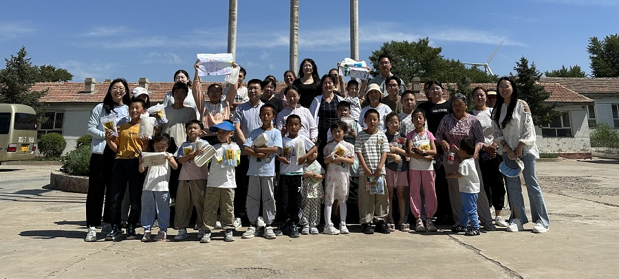 農(nóng)墾中心團支部、婦委會開展聯(lián)學共建暨 調(diào)研實踐活動